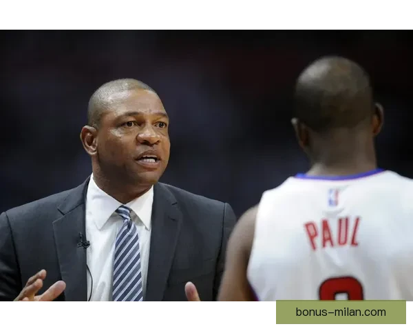 里弗斯建议快船首选退役麦卡杜与小乔丹球衣未提保罗小卡